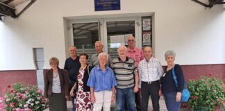 Емотиван сусрет генерације: Прослављено 60 година матуре! 60 godina mature